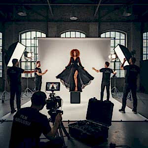 Model-C╠ğekimi-&-Manken-Portfolyo-1